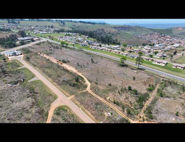 LAND FOR SALE IN WILLOWTON
